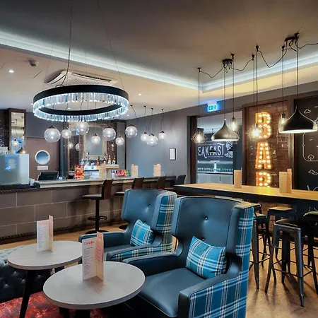 Premier Inn Berlin City Sued-3